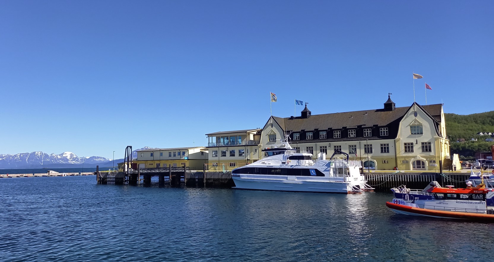 Hurtigbåt Harstad Tromsø: Timer og priser | All informasjon
